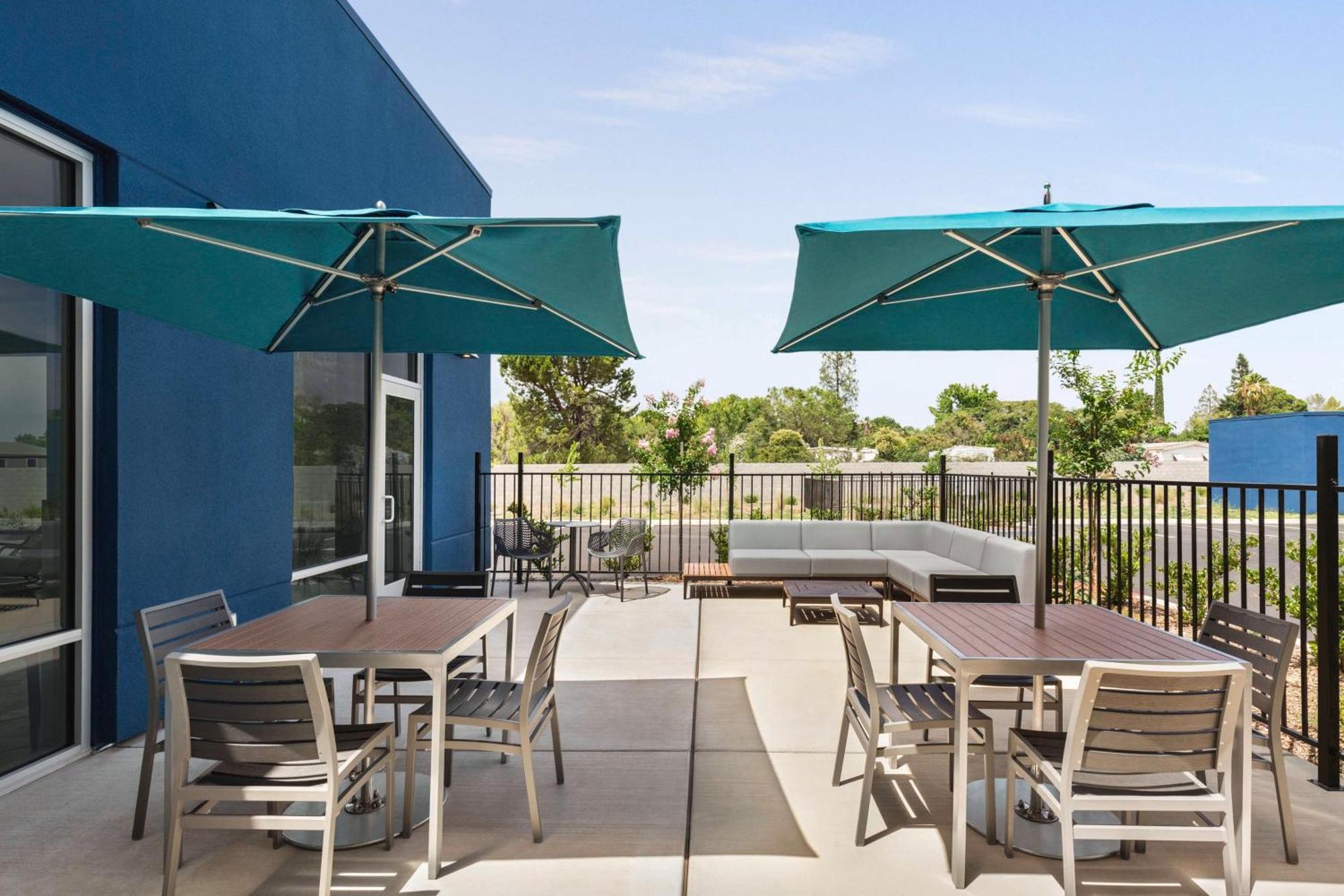 Hampton Inn & Suites Oroville Ngoại thất bức ảnh